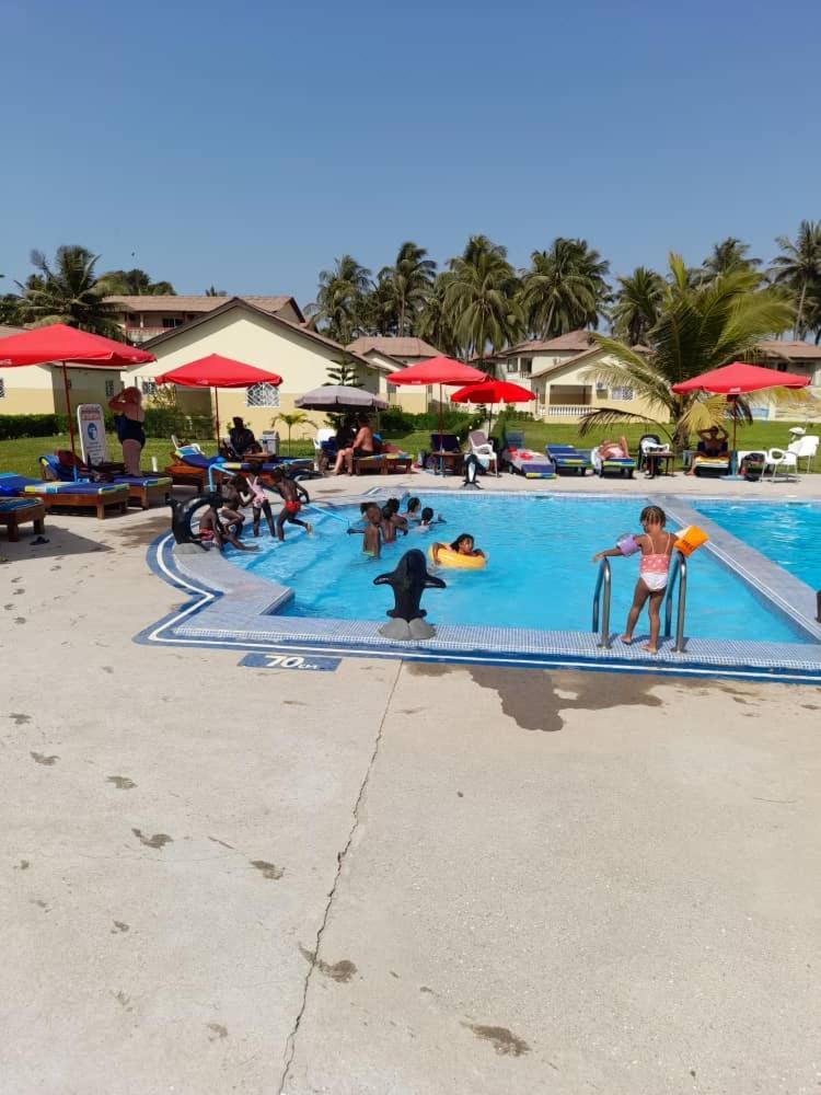 Kunta Kinteh Beach Complex Kotu Exterior photo