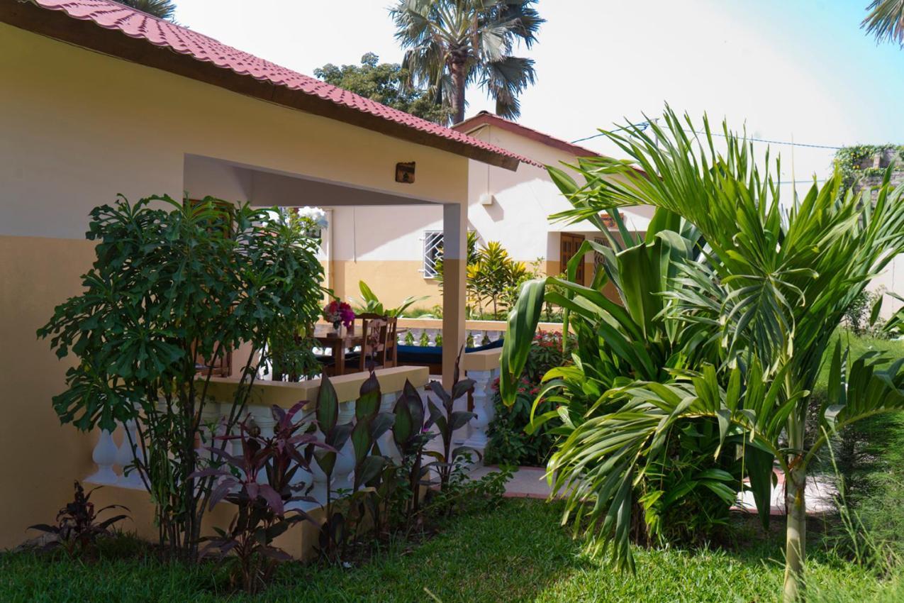 Kunta Kinteh Beach Complex Kotu Exterior photo